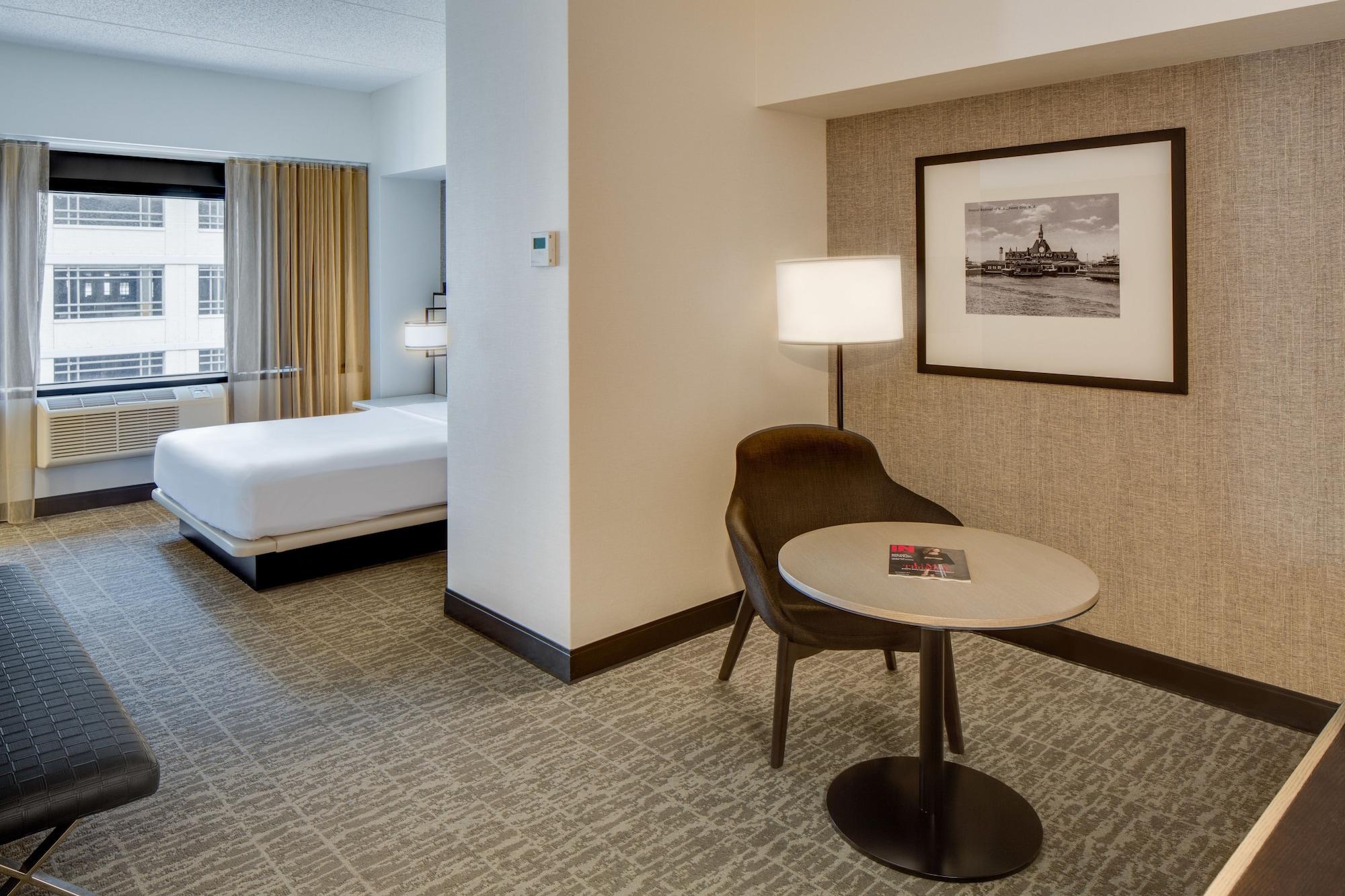 Doubletree By Hilton Hotel & Suites Jersey City Exteriör bild