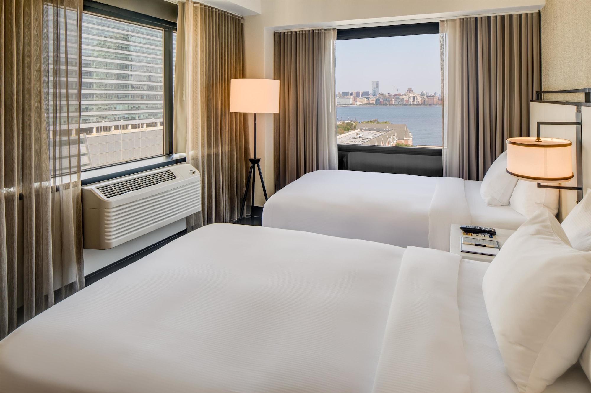 Doubletree By Hilton Hotel & Suites Jersey City Exteriör bild