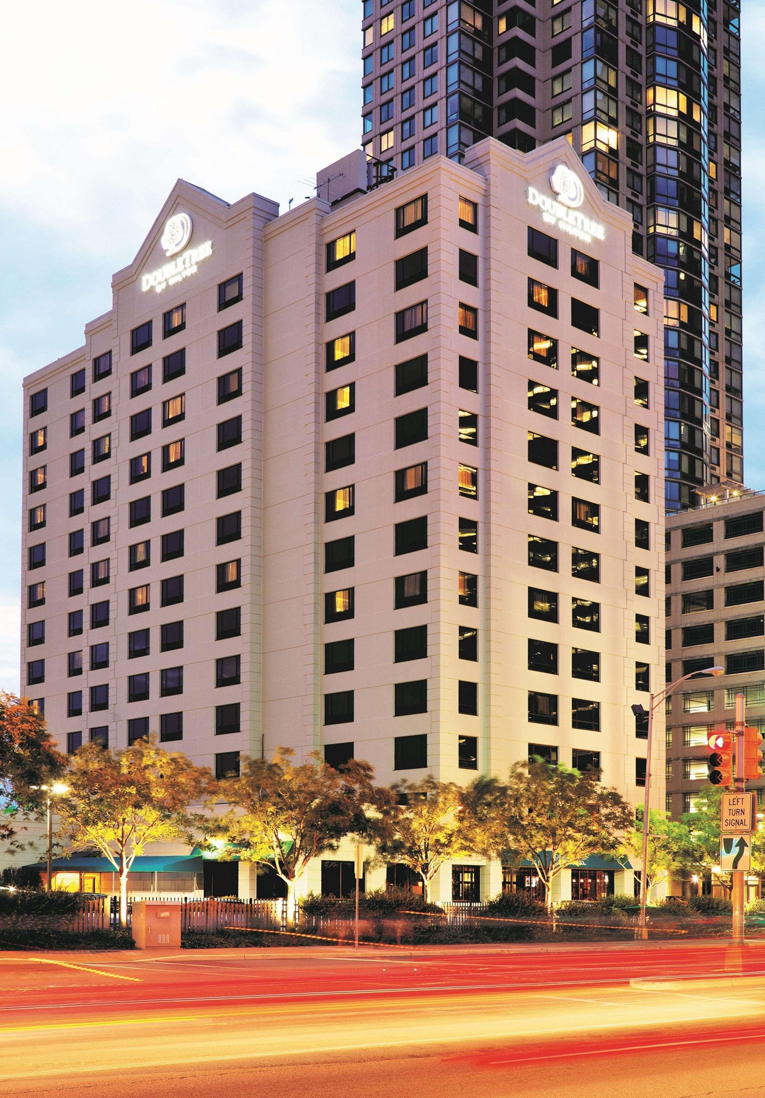 Doubletree By Hilton Hotel & Suites Jersey City Exteriör bild