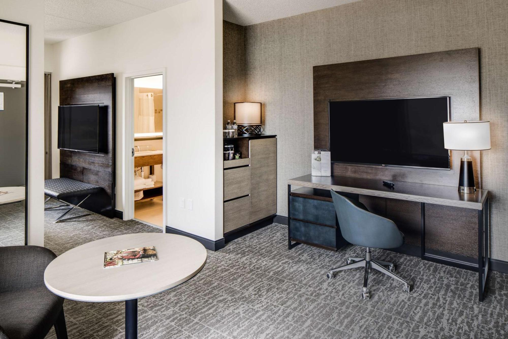 Doubletree By Hilton Hotel & Suites Jersey City Exteriör bild