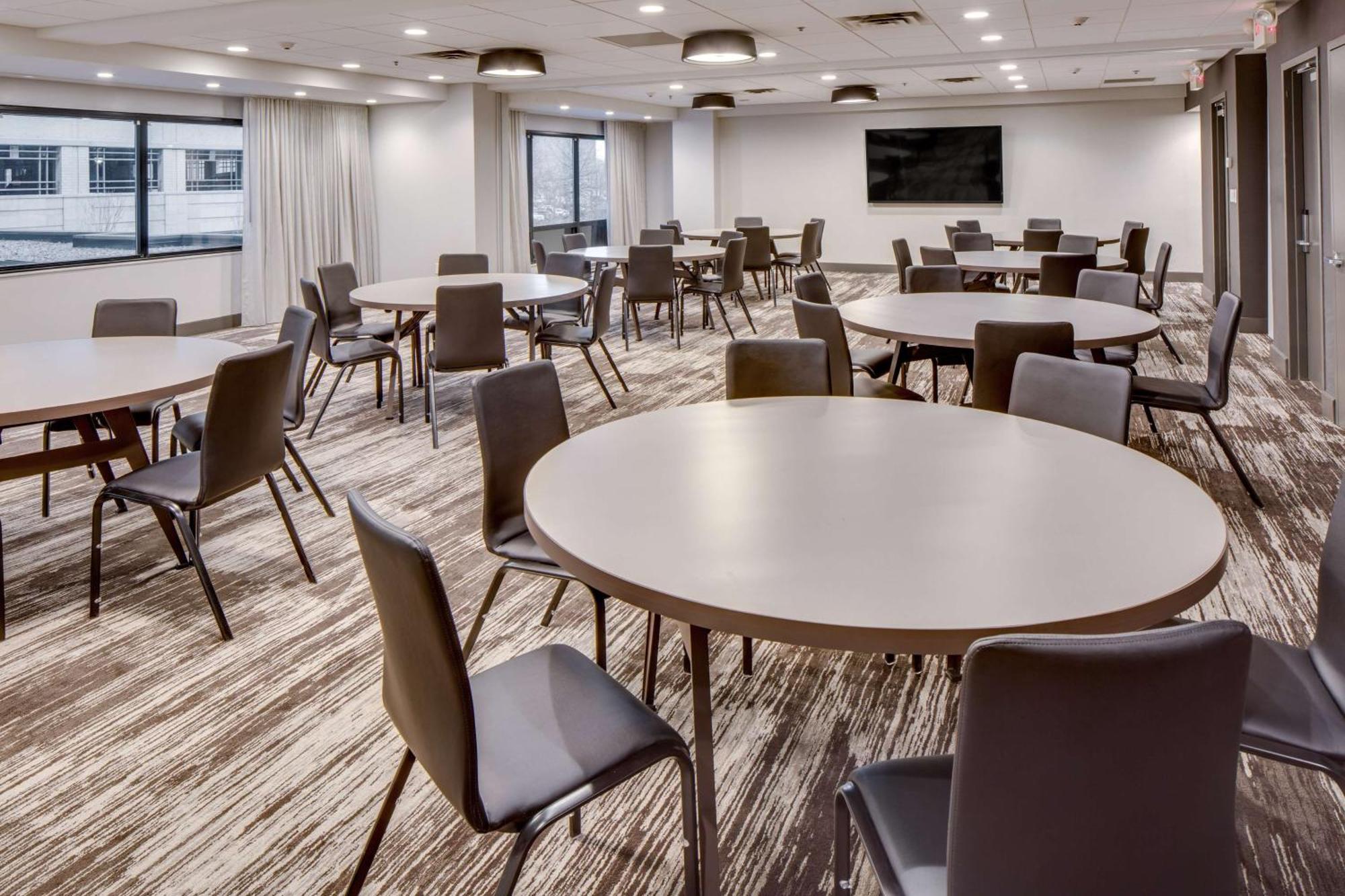 Doubletree By Hilton Hotel & Suites Jersey City Exteriör bild