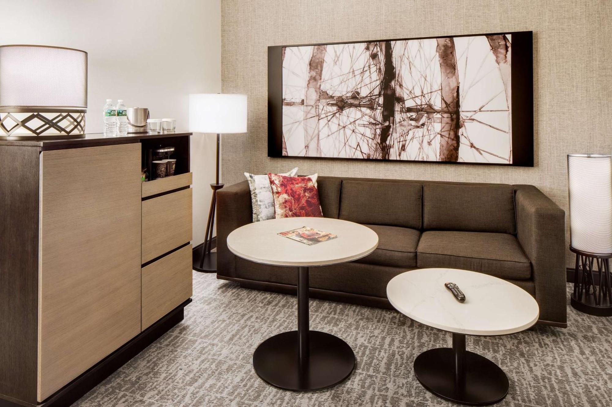 Doubletree By Hilton Hotel & Suites Jersey City Exteriör bild