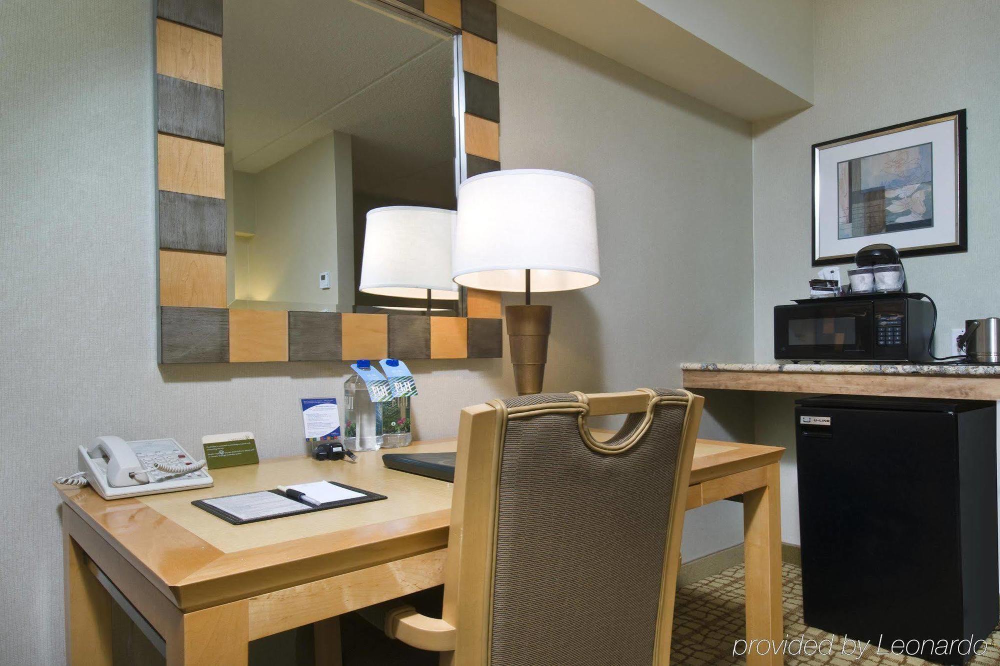 Doubletree By Hilton Hotel & Suites Jersey City Exteriör bild