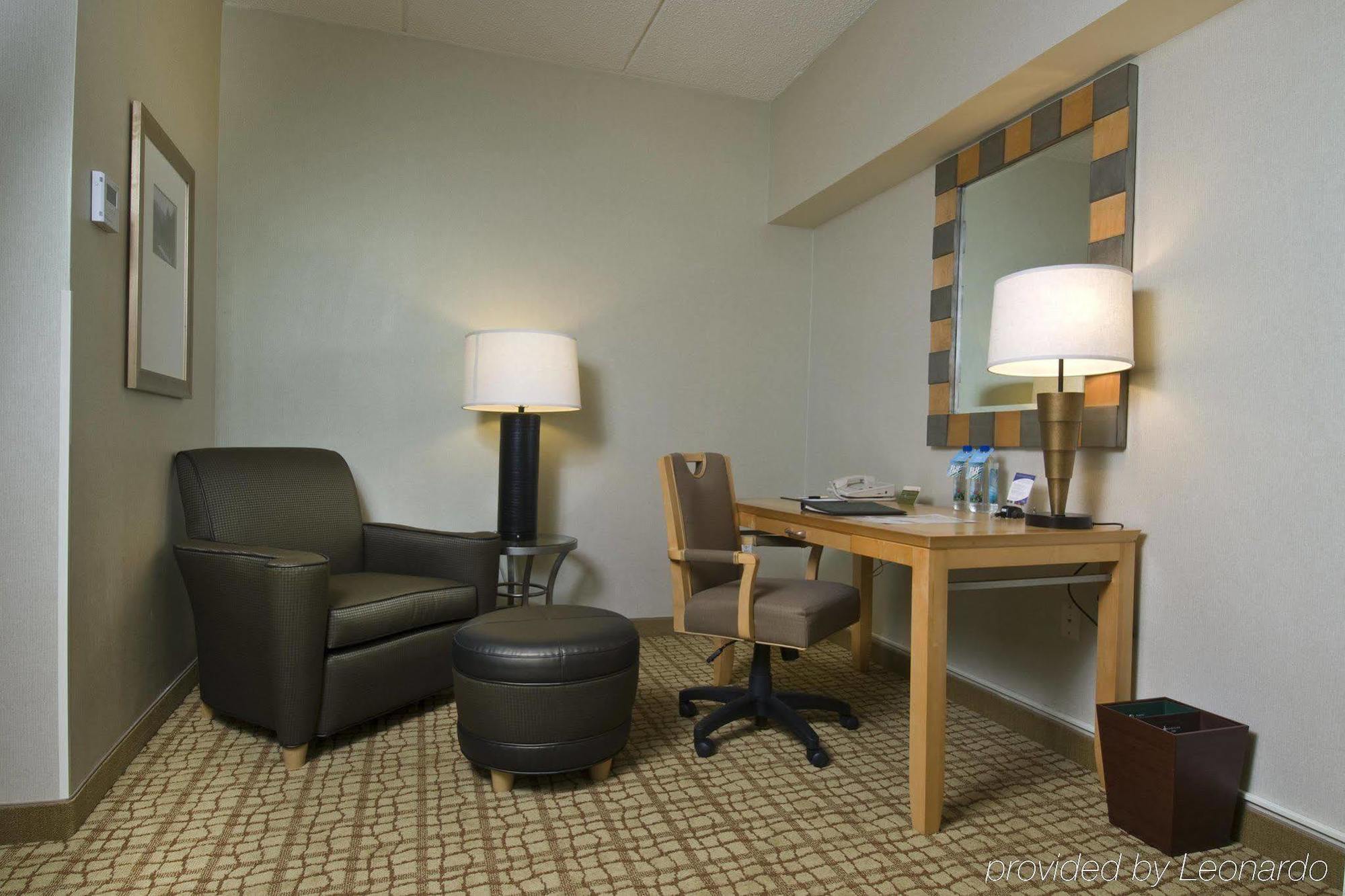 Doubletree By Hilton Hotel & Suites Jersey City Exteriör bild
